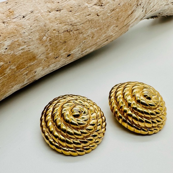 Vintage CINER Coiled Rope Earrings - Picture 15 of 16